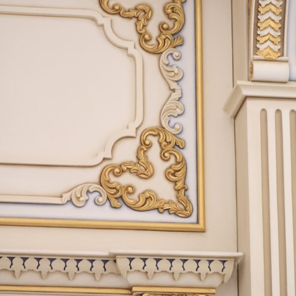 تعتيق وتذهيب جدارية كلاسيكية